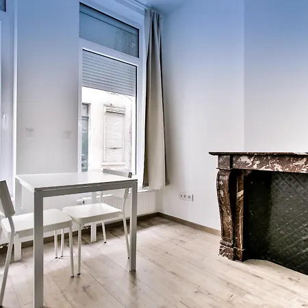 Compagnie Des Sablons Apartment *