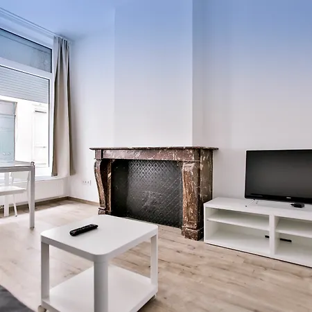 Compagnie Des Sablons Apartment