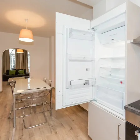 Compagnie Des Sablons Apartment