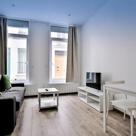 Compagnie Des Sablons Apartment *