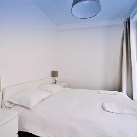 Apartment Compagnie Des Sablons Brussels